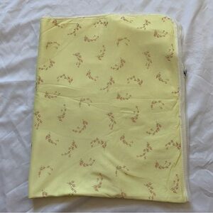 VTG Kozee Komfort Floral Dainty 1950 Baby Blanket Yellow Whimsical Lace Edge NY